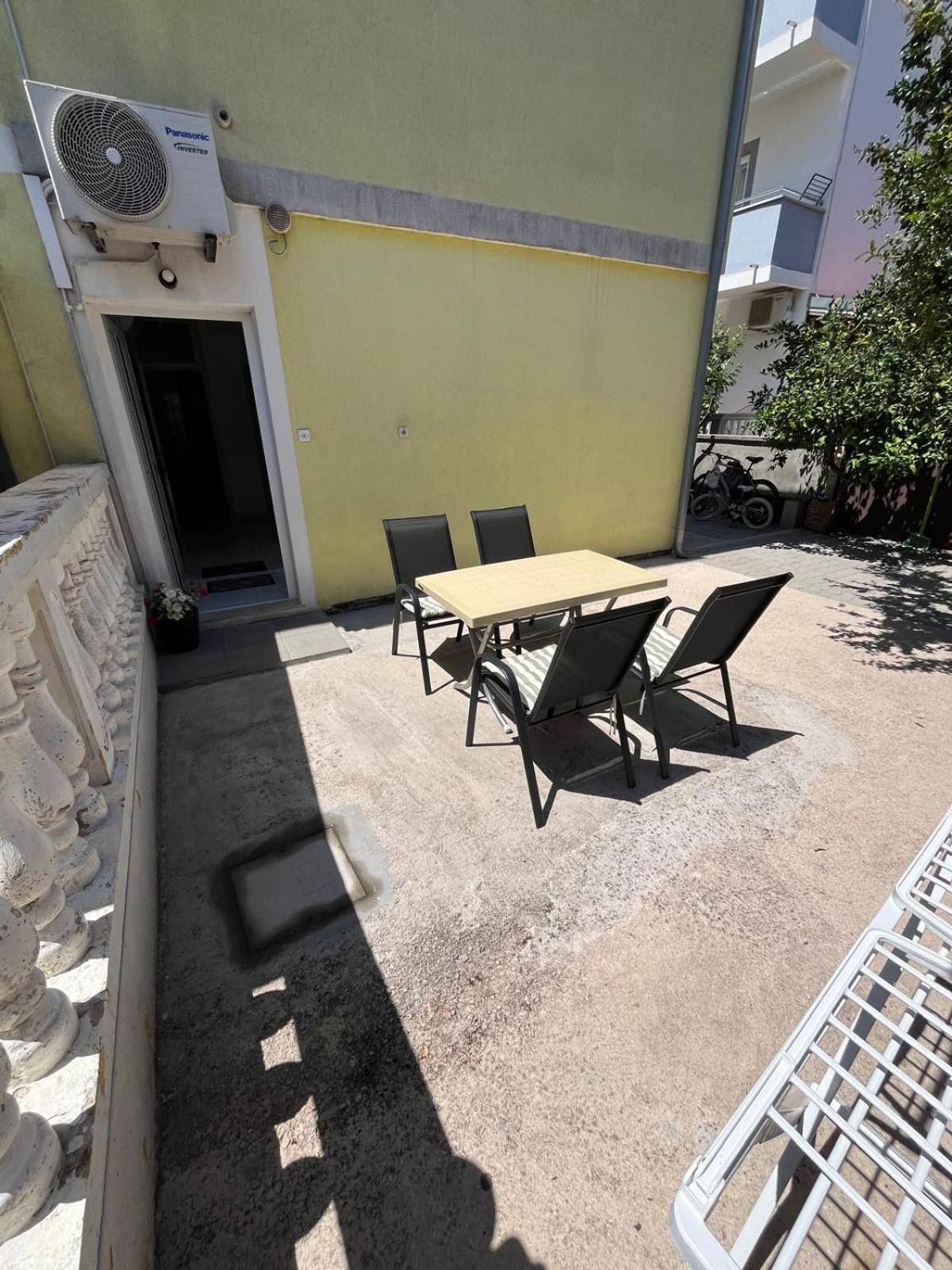 Apartmani Andrej Vodice Exteriér fotografie